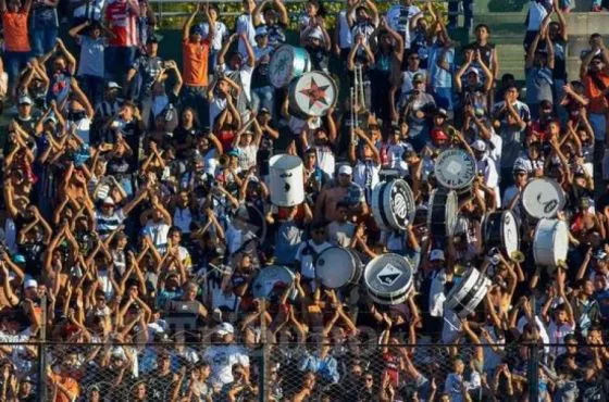 83797-vuelve-el-cotillon-a-las-canchas-de-salta