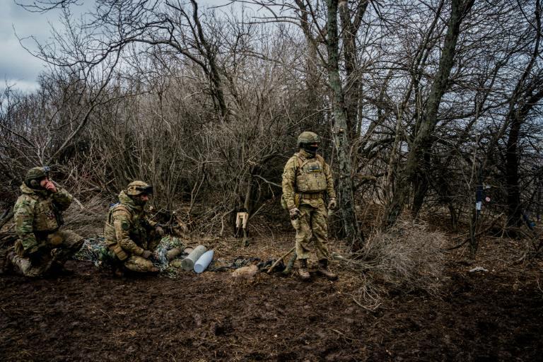 AFP4108292534433036547149185517446722204521---1