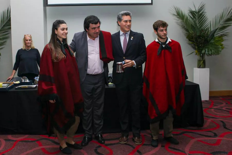 83875-expo-rural-salta-fue-la-unica-provincia-galardonada-con-un-premio-por-su-stand-exterior