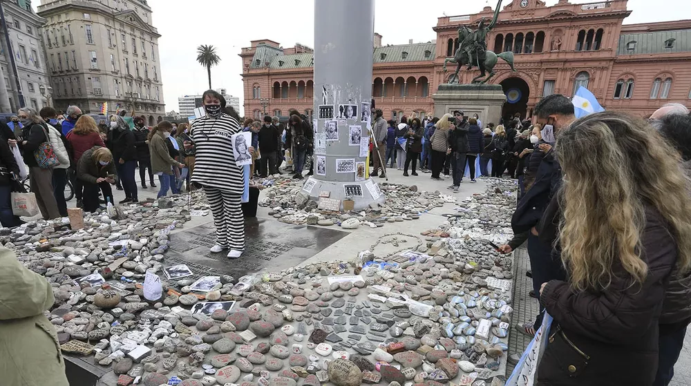 ZU7IUNA4OVEMHAV3AU5XVYWEB4