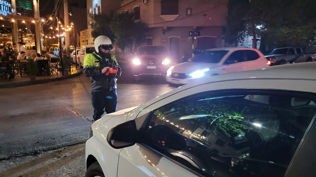 operativos-nocturnos-23-10-2