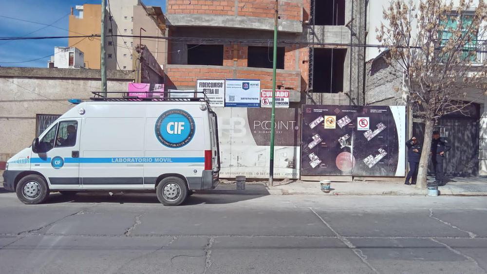 13d6d42d-4e20-4640-83cd-1858f844e3a4