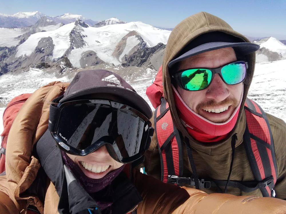 a1eb18de-c4c3-4b00-b3d2-a0b654312443