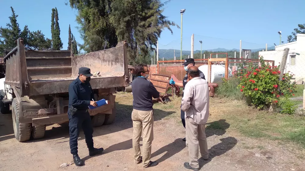 803c8a6d-9c21-4880-804f-d26c26f1454f