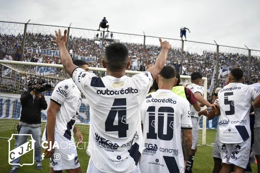 16826661-e94b-4f0b-b101-597e8e089130