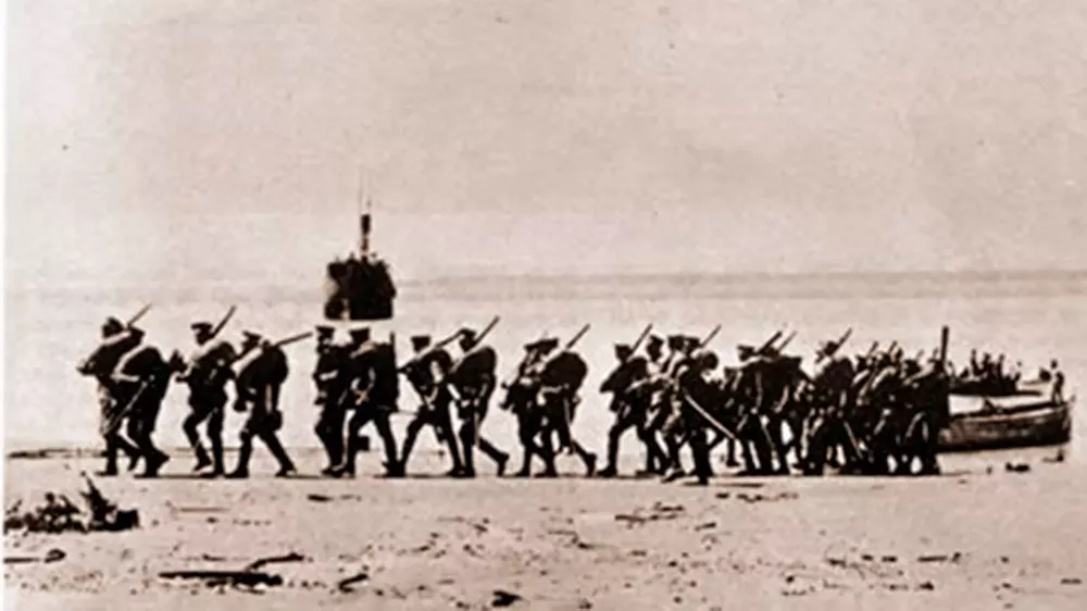 Q5QQ3FM375A2PHURXED4EAEXAA