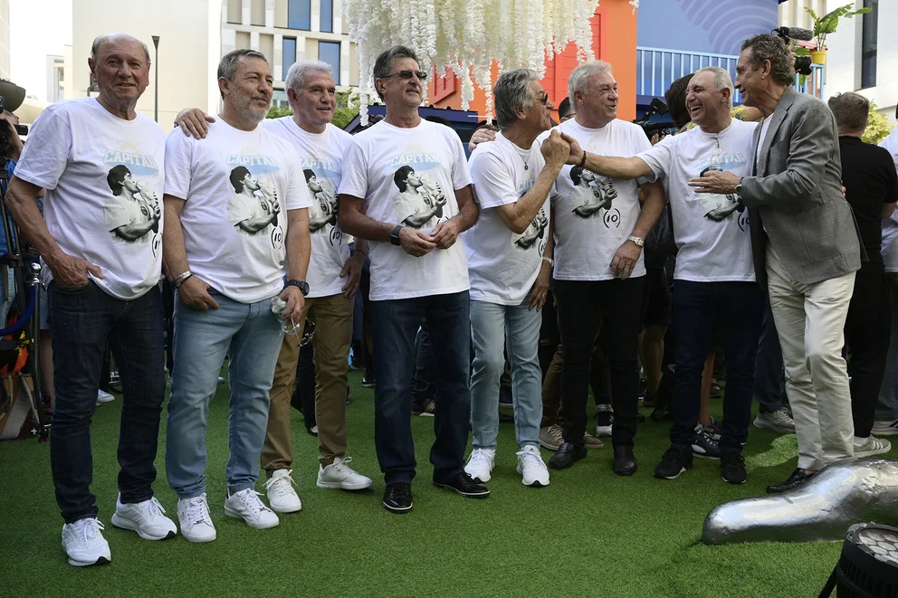 LRCS2FC4Y5APJAZLJ2PYZVM44A