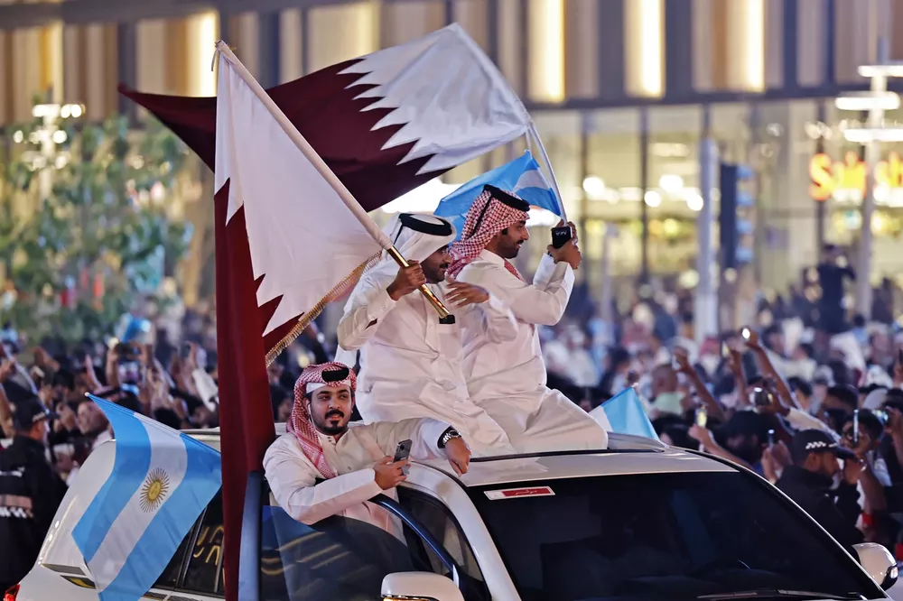 HZYCH2NEBK5UEPAGIUIVVIHL6E