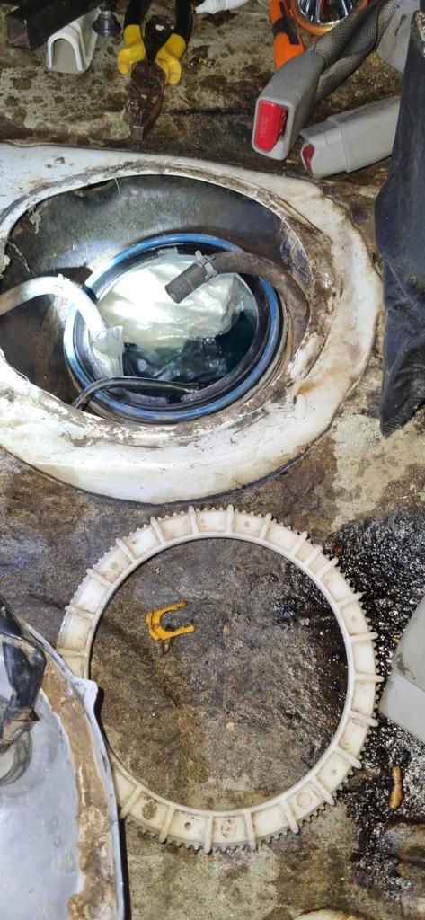 acondiciono_54_kilos_de_cocaina_en_las_puertas_y_tanque_de_combustible_de_un_rodado_1