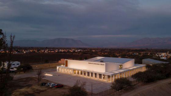 97134-el-gobernador-saenz-anuncio-que-el-centro-de-convenciones-de-cafayate-se-inaugurara-el-sabado-10-de-agosto