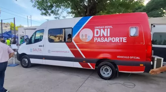 100601-el-movil-del-registro-civil-atendera-en-el-cic-de-barrio-solidaridad