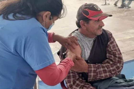 82747-hoy-funcionan-seis-puestos-moviles-de-vacunacion-en-la-capital