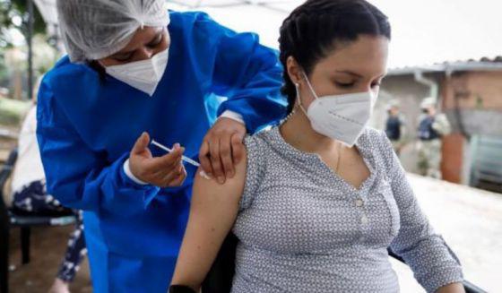 88702-donde-vacunarse-el-viernes-24-en-la-ciudad-de-salta