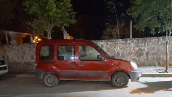 kangoo-de-supuesto-intento-de-secuestro-en-cafayate1