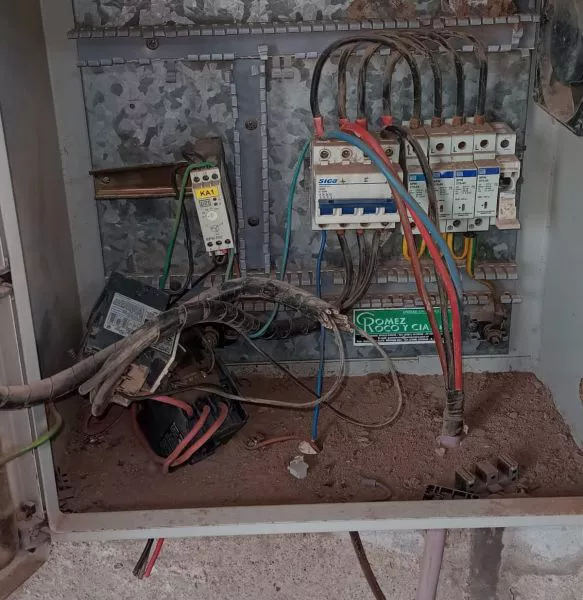 87689-vandalizaron-instalaciones-y-robaron-elementos-en-dos-predios-de-aguas-del-norte-en-pichanal