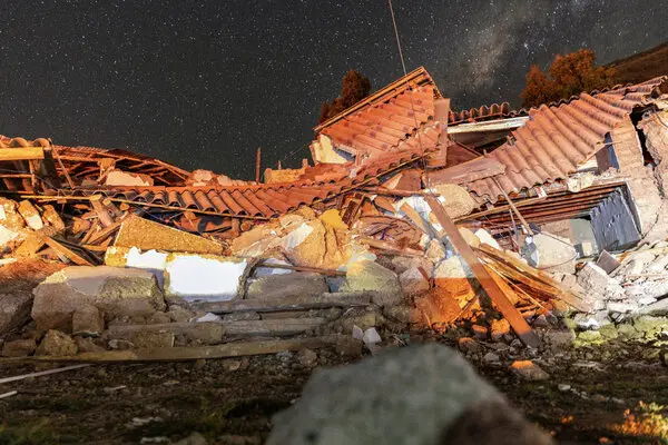 19-int-peru-quake-lbmp-articleLarge