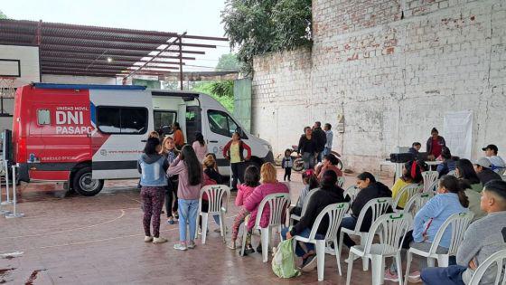 95472-desde-el-lunes-el-movil-del-registro-civil-se-instalara-en-el-municipio-de-general-mosconi
