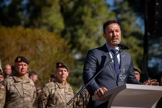 55a210_be4e673808d1479a9b599e1c1d87a258~mv2