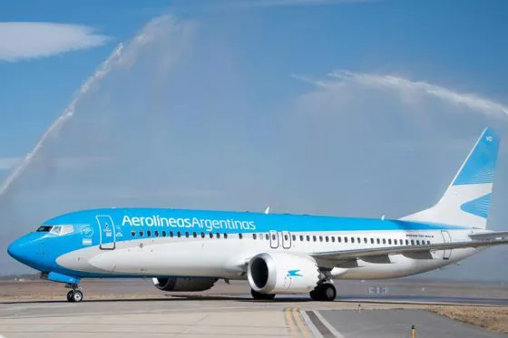 83435-maniana-llegara-el-primer-vuelo-directo-desde-bariloche-20220705164029