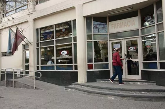 87972-en-los-feriados-de-carnaval-la-farmacia-del-ips-atendera-con-una-guardia-matutina