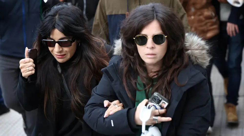 dalma-y-gianinna-maradona-declaran-este-martes-en-el-jury-contra-la-jueza-makintach-foto-reuters-5BCFIW76RNAKNCNYHUZR454ZSI