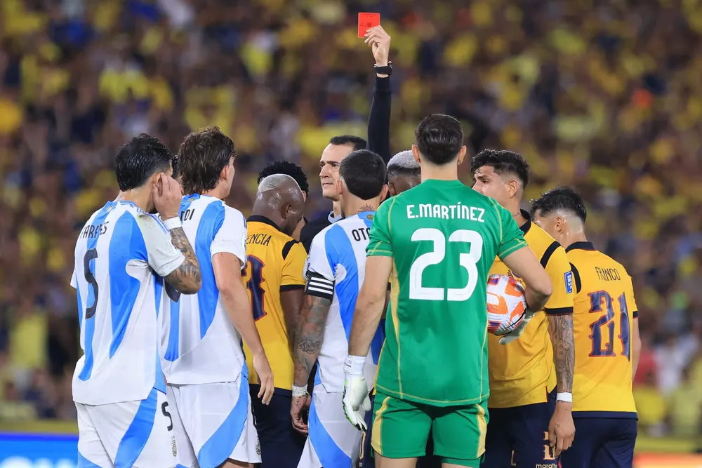 argentina-perdio-con-ecuador-scaled