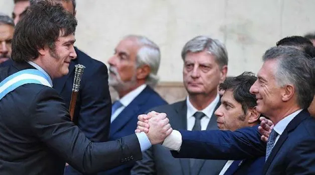noticia 2 milei + macri