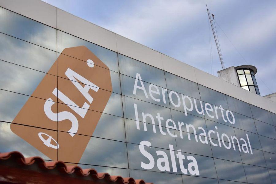 9941-el-gobernador-saenz-gestiono-la-reduccion-de-la-tasa-de-uso-para-vuelos-internacionales-que-arriben-a-la-provincia