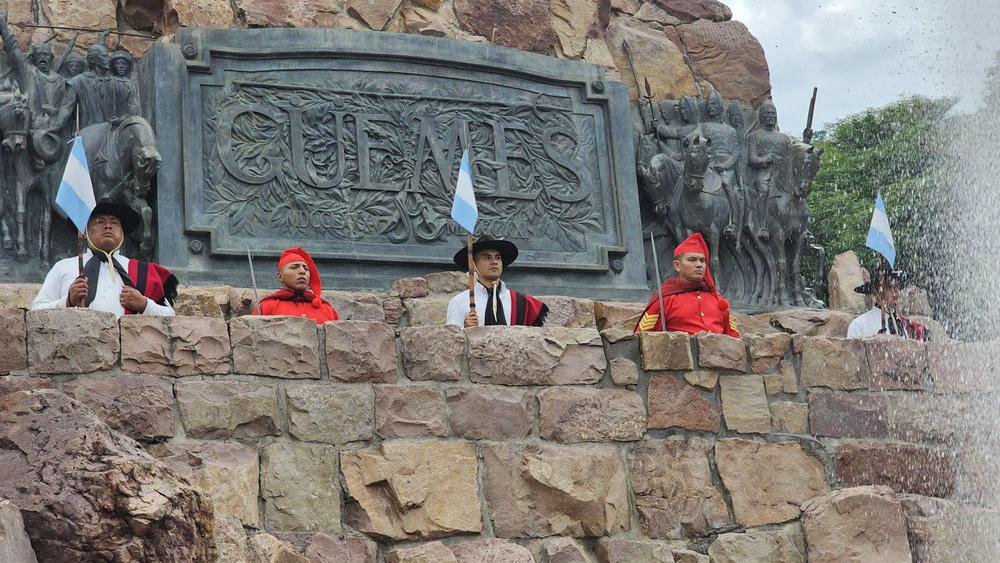 acto-natalicio-guemes-3-1536x865