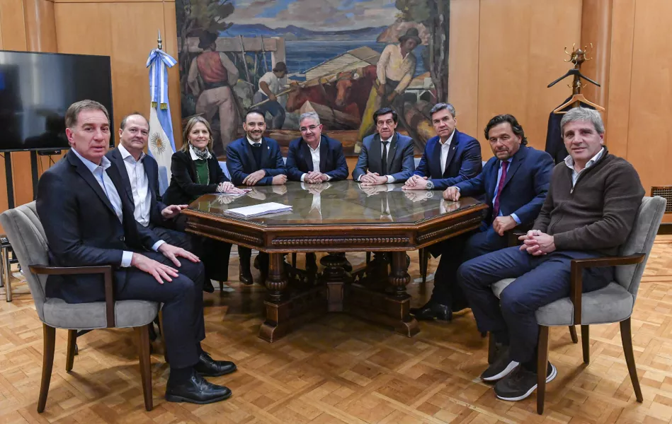 84509-gobernadores-nortenios-preparan-nueva-cumbre-para-pulir-el-acuerdo-por-zona-calida-con-nacion