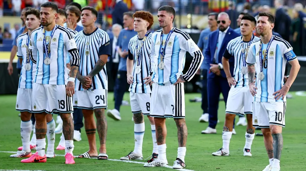 la-carta-con-la-que-nicolas-otamendi-se-retiro-de-la-seleccion-argentina-foto-reuters-RAK3ZDCS3JFILAGXJCJKS3M46I