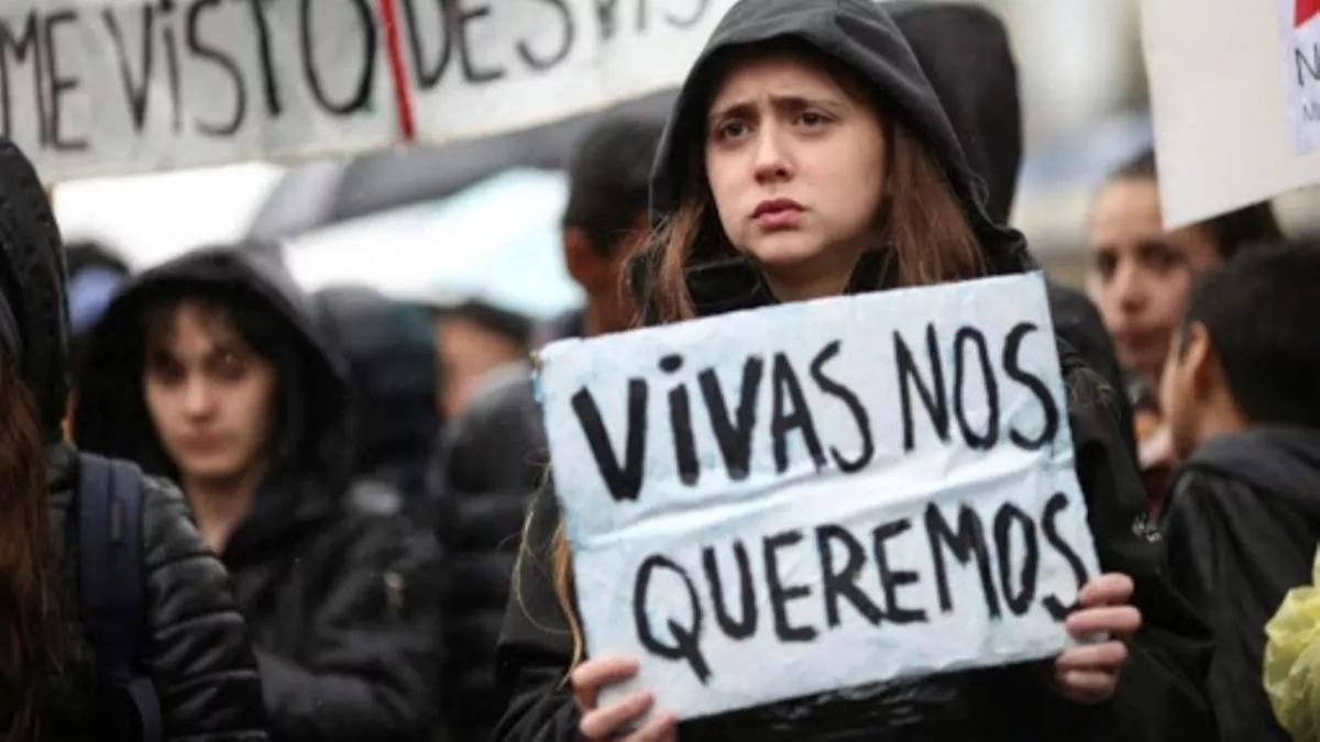 5e95e01d6918fb028ca14815c612ffd8