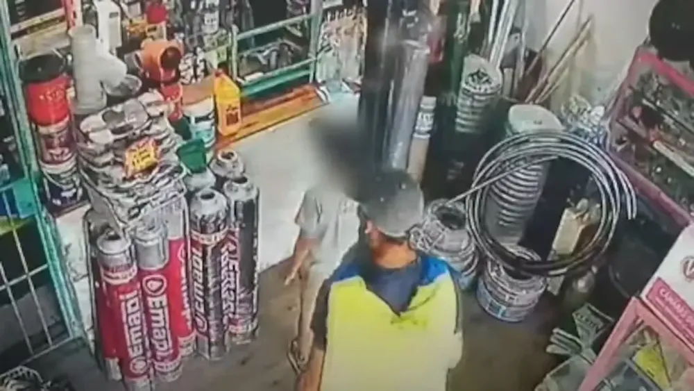 https___thumbs.vodgc.net_35F3EE3C7A201345C4A29DF289477B24164-1739449844