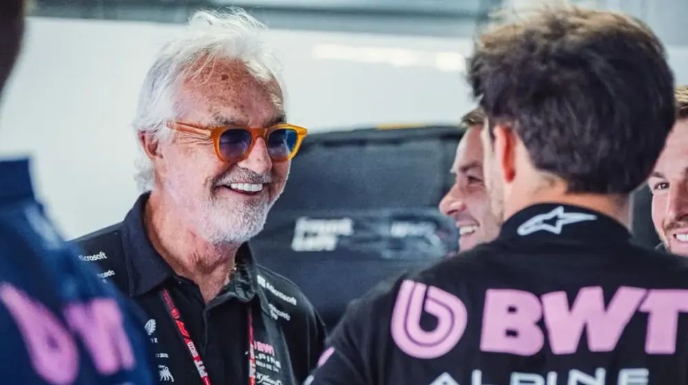 briatore-habla-con-colapinto-durante-un-gp-de-f1-foto-igbriatoreflavio-4RNMLL6OBBCP7ALIVW54JUBSTQ