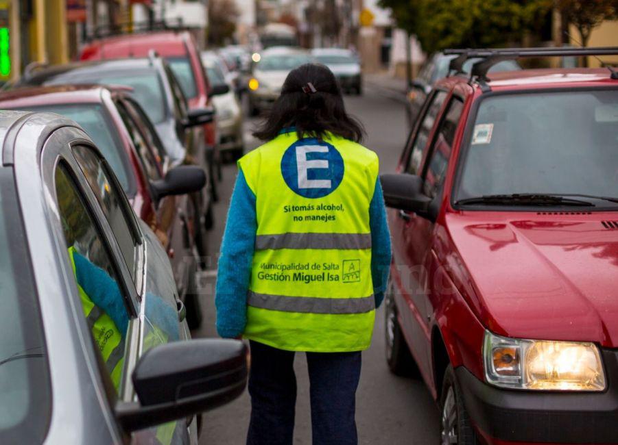 78157-el-estacionamiento-medido-se-extendio-dos-horas-mas