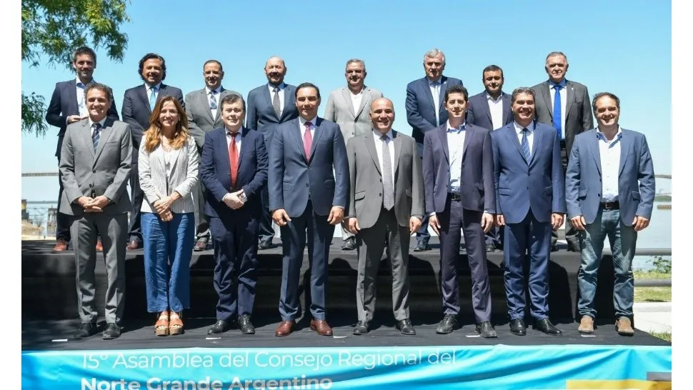 a_liga_del_norte_grande_1.jpg_966076397
