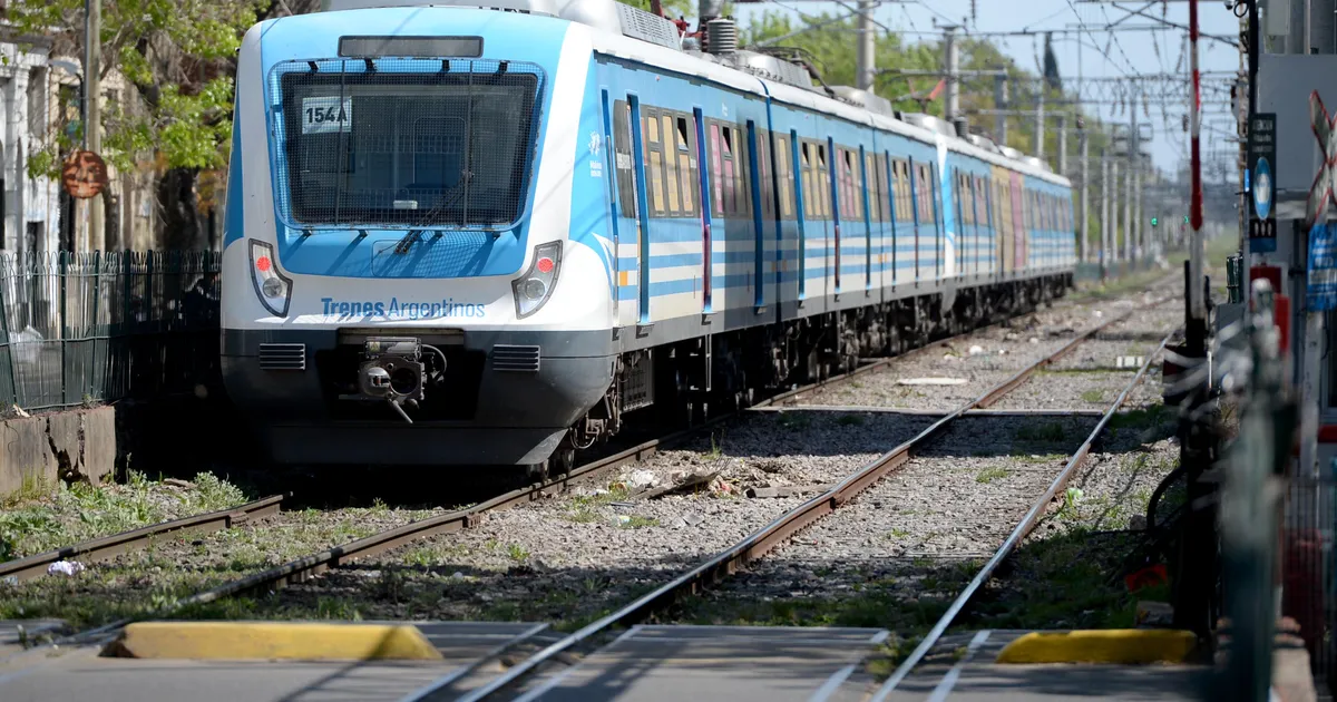 trenes-argentinos-tren-roca-la-plata-constitucion-0003jpg