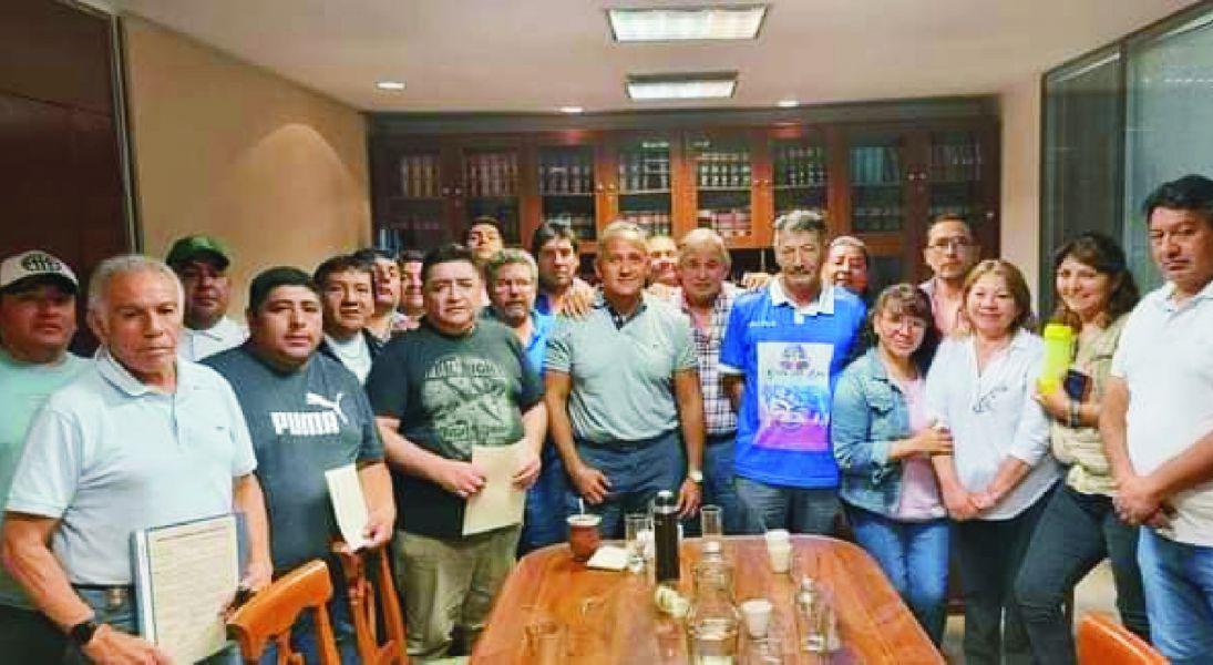 82718-la-intergremial-municipal-pidio-un-20-de-aumento-para-septiembre