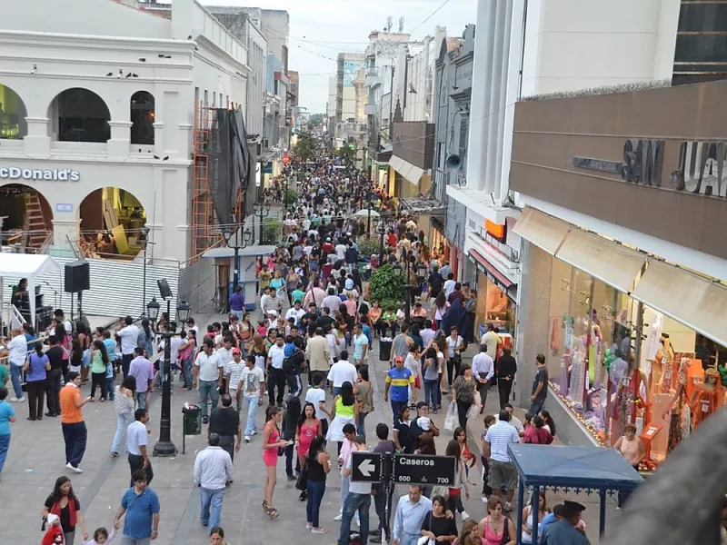 76520-se-conocieron-los-horarios-de-atencion-de-comercios-durante-las-fiestas-de-fin-de-anio