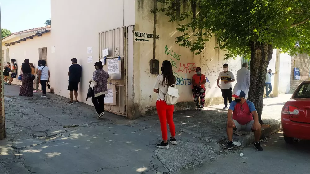 d79d4277-e932-43b9-b6ec-fa06562968fe