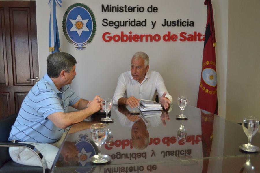88813-microcentro-trabajo-conjunto-por-la-seguridad-en-la-zona-comercial