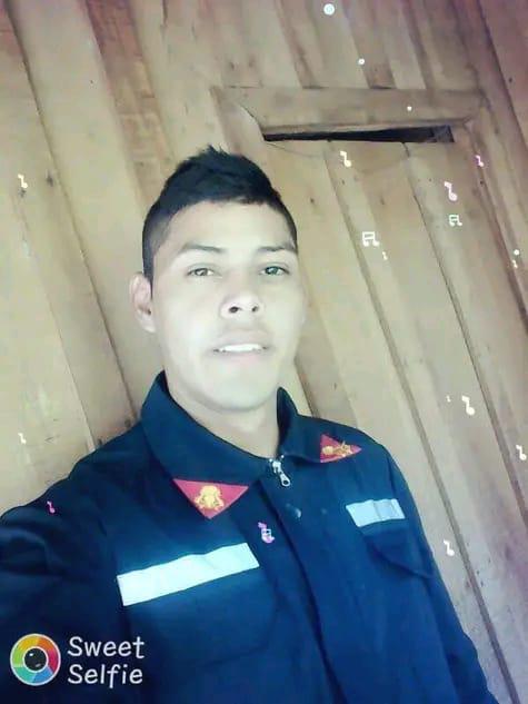 f8c67b10-0e93-4f38-99da-4c4ecc18030c