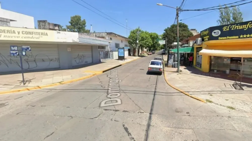 horror-en-ituzaingo-encontraron-muerto-a-un-hombre-rodeado-por-ocho-de-sus-perros-y-con-multiples-mordeduras-foto-google-VKYCBHC3PRHRRCCPEICJIPG2PM