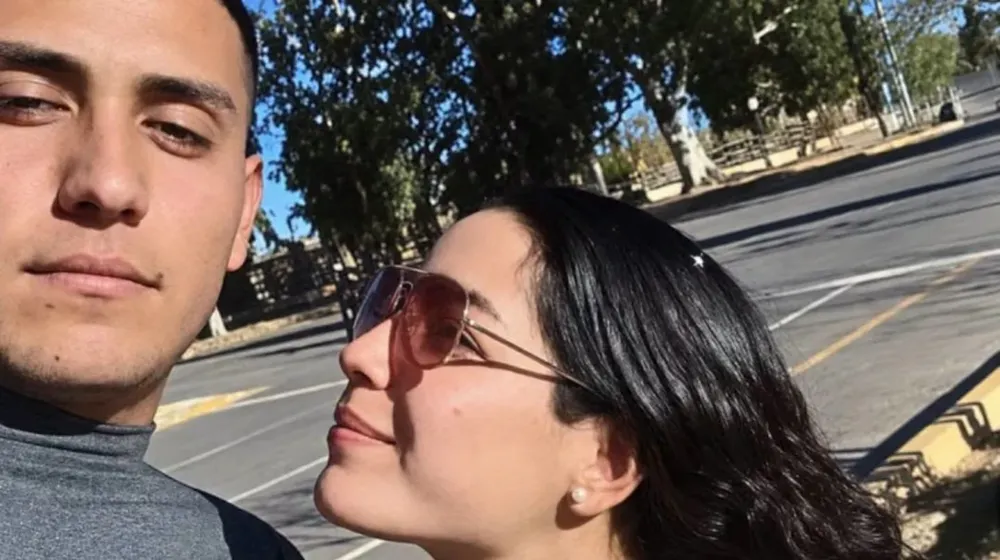 camila-vecchiarello-junto-a-su-novio-gonzalo-riveros-foto-gentileza-tiempo-de-san-juan-UKRU7GKPCJBNDOYYU34PKJ76FI