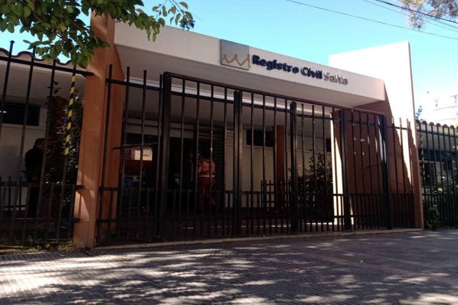 76360-se-retoma-la-atencion-en-el-registro-civil