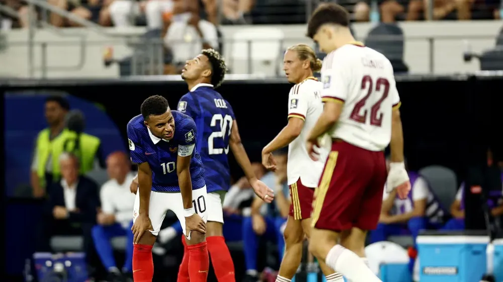 la-decepcion-de-mbappe-por-la-derrota-ante-espana-foto-reuters-27G5Y7RGTFG4DMX2VZUM3KWFNA