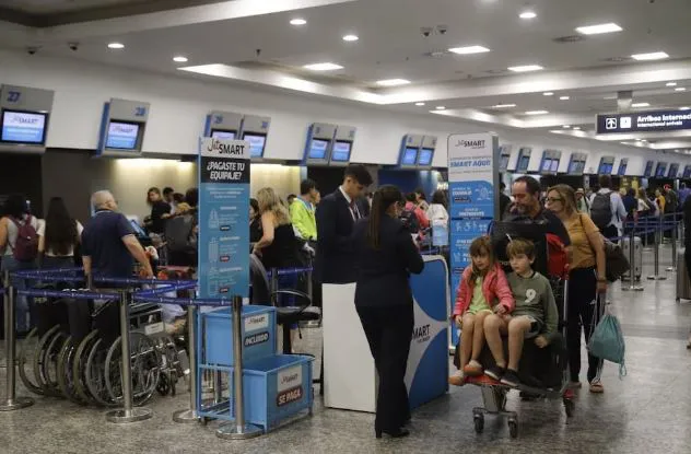 noticia 4 paro controladores