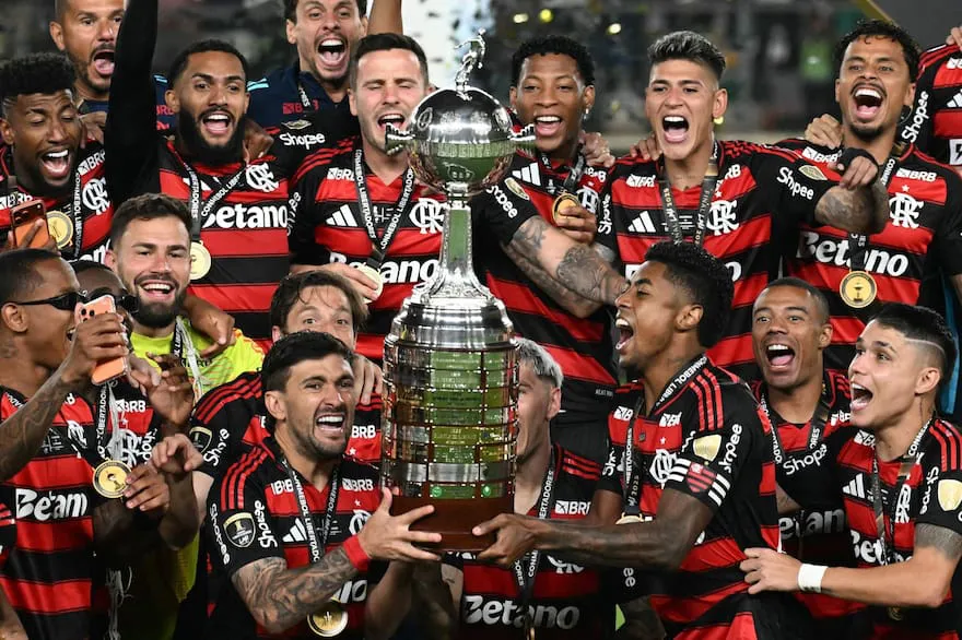 flamengo-ya-es-el-maximo-ganador-brasileno-de-la-POHS2XI365A6HCZGP6N6DYOMTI