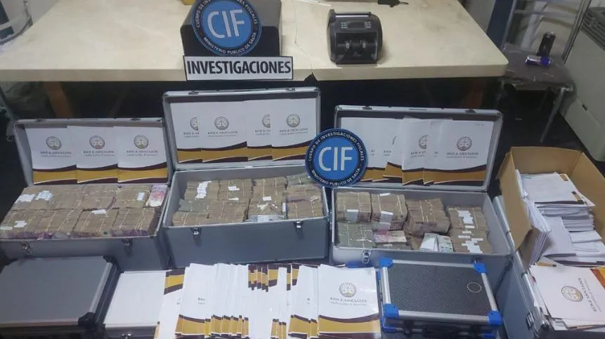 4 RIOS Y ASOCIADOS