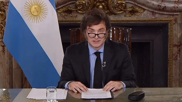 el-presidente-javier-milei-durante-su-mensaje-por-cadena-nacional-foto-na-captura-de-video-7CO3HTAHSFFD7OFSRNX6CZXDXU
